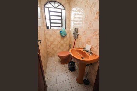 Casa à venda com 291m², 3 quartos e 3 vagasLavabo 2