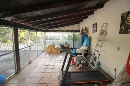 Casa à venda com 291m², 3 quartos e 3 vagasVaranda