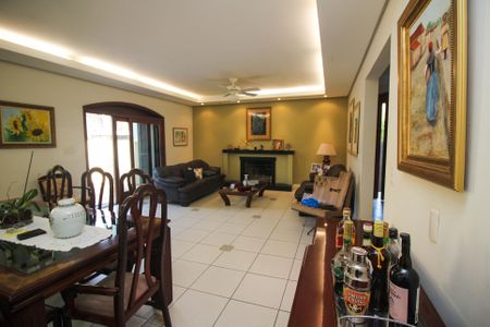 Casa à venda com 291m², 3 quartos e 3 vagasSala 1