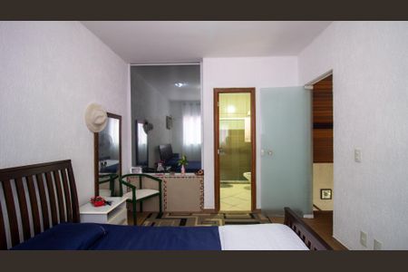 Casa de condomínio à venda com 380m², 3 quartos e 2 vagas Casa de condomínio à venda com 380m², 3 quartos e 2 vagasSuíte