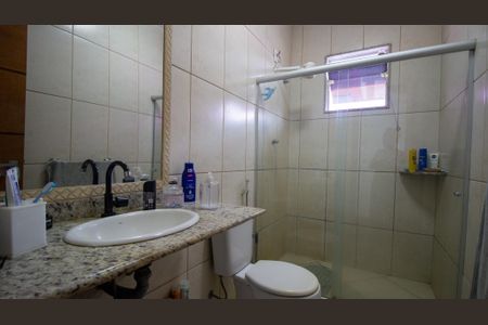 Casa de condomínio à venda com 380m², 3 quartos e 2 vagas Casa de condomínio à venda com 380m², 3 quartos e 2 vagasBanheiro Social