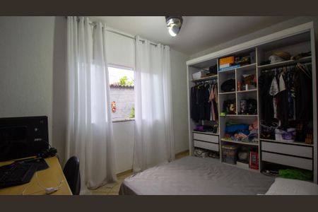 Casa de condomínio à venda com 380m², 3 quartos e 2 vagas Casa de condomínio à venda com 380m², 3 quartos e 2 vagasQuarto 1