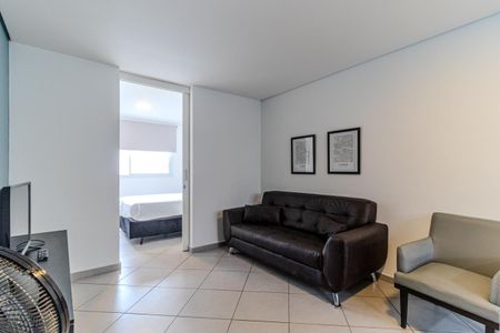 Apartamento para alugar com 43m², 1 quarto e sem vaga Apartamento para alugar com 43m², 1 quarto e sem vagaSala