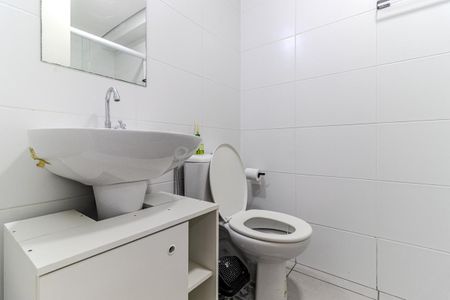 Apartamento para alugar com 43m², 1 quarto e sem vaga Apartamento para alugar com 43m², 1 quarto e sem vagaBanheiro