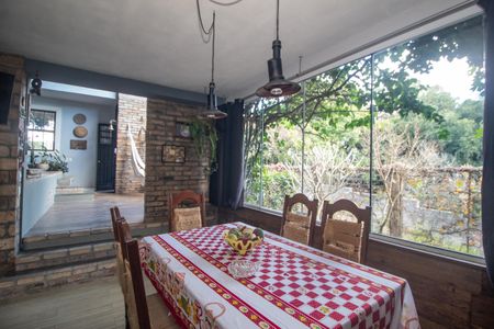 Casa à venda com 312m², 3 quartos e 3 vagasSala 2