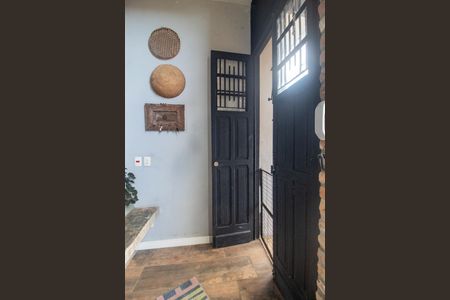 Casa à venda com 312m², 3 quartos e 3 vagasSala