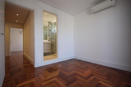 Apartamento à venda com 314m², 3 quartos e 4 vagasQuarto