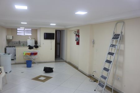 Apartamento para alugar com 68m², 2 quartos e 1 vagaÁrea comum - Salão de festas