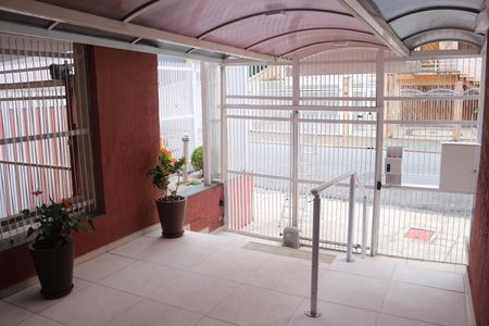 Apartamento para alugar com 68m², 2 quartos e 1 vagaÁrea comum