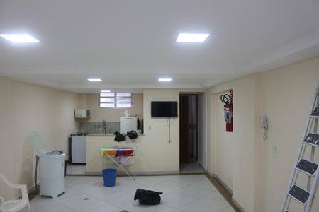 Apartamento para alugar com 68m², 2 quartos e 1 vagaÁrea comum - Salão de festas