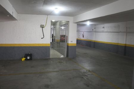 Apartamento para alugar com 68m², 2 quartos e 1 vagaGaragem