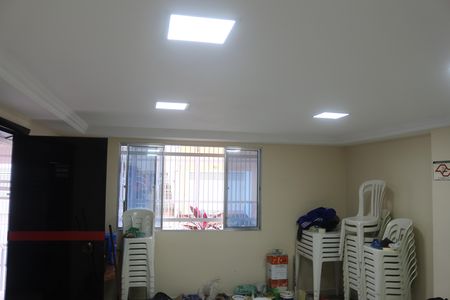 Apartamento para alugar com 68m², 2 quartos e 1 vagaÁrea comum - Salão de festas
