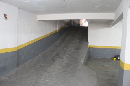 Apartamento para alugar com 68m², 2 quartos e 1 vagaGaragem