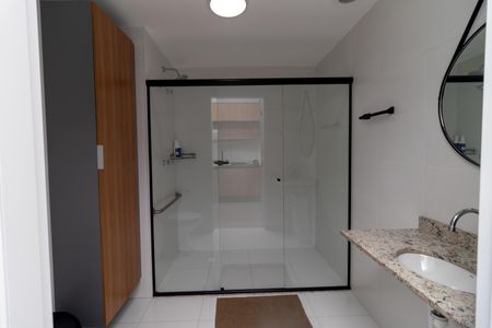 Studio para alugar com 30m², 1 quarto e sem vaga Studio para alugar com 30m², 1 quarto e sem vagaBanheiro