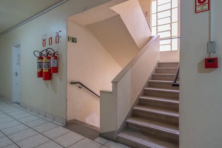 Apartamento à venda com 122m², 3 quartos e sem vagaEscada