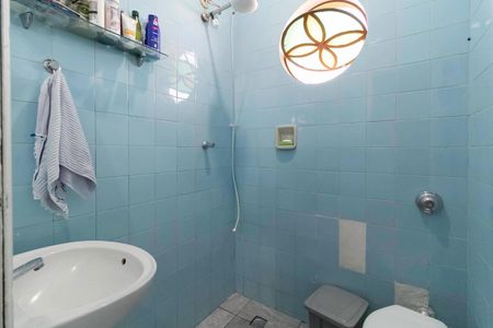 Casa à venda com 341m², 5 quartos e 3 vagasBanheiro da suíte 1