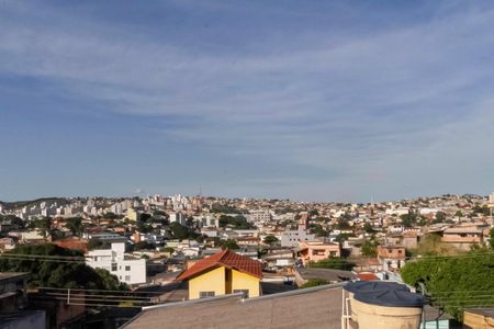 Casa à venda com 341m², 5 quartos e 3 vagasVista da suíte 1