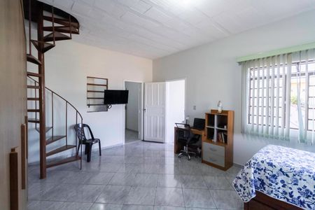 Casa à venda com 341m², 5 quartos e 3 vagasSuíte 1