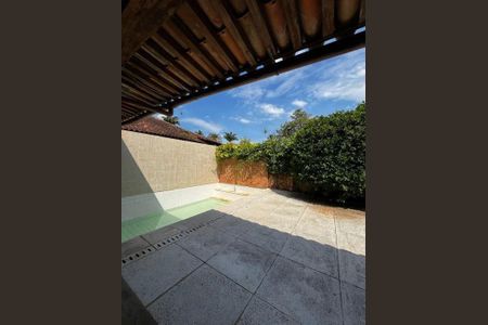 Casa à venda com 875m², 5 quartos e 4 vagas