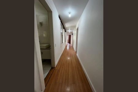 Casa à venda com 875m², 5 quartos e 4 vagas