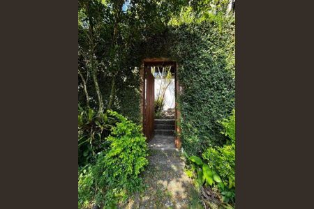 Casa à venda com 875m², 5 quartos e 4 vagas