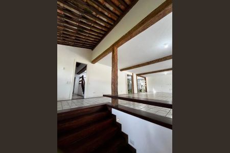 Casa à venda com 875m², 5 quartos e 4 vagas