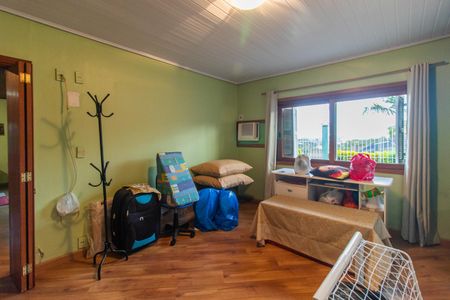 Casa à venda com 229m², 3 quartos e 2 vagas Casa à venda com 229m², 3 quartos e 2 vagasQuarto 3 - Suíte