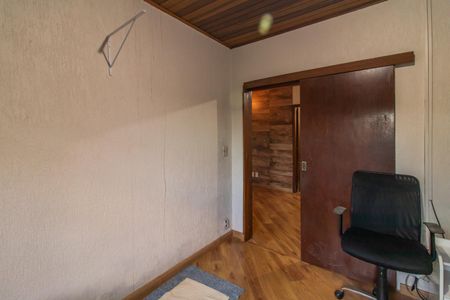 Casa à venda com 229m², 3 quartos e 2 vagas Casa à venda com 229m², 3 quartos e 2 vagasQuarto 2