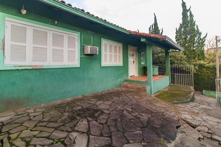 Casa à venda com 229m², 3 quartos e 2 vagas Casa à venda com 229m², 3 quartos e 2 vagasJardim