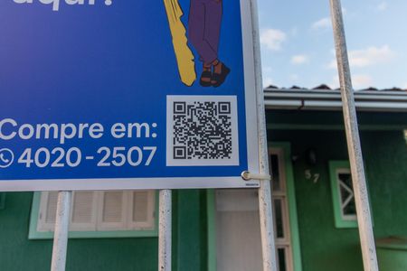 Casa à venda com 229m², 3 quartos e 2 vagas Casa à venda com 229m², 3 quartos e 2 vagasPlaca