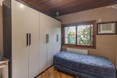 Casa à venda com 229m², 3 quartos e 2 vagas Casa à venda com 229m², 3 quartos e 2 vagasQuarto 2