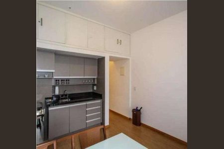 Apartamento à venda com 42m², 1 quarto e sem vaga