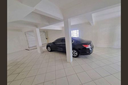 Casa à venda com 300m², 5 quartos e 5 vagas