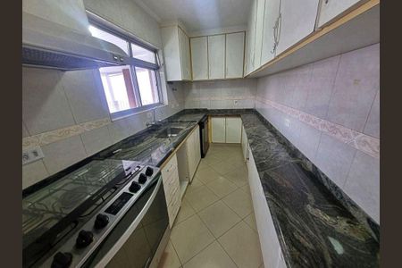 Casa à venda com 300m², 5 quartos e 5 vagas
