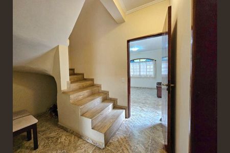 Casa à venda com 150m², 3 quartos e 2 vagas