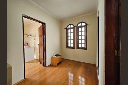 Casa à venda com 150m², 3 quartos e 2 vagas