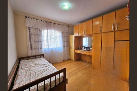 Casa à venda com 150m², 3 quartos e 2 vagas