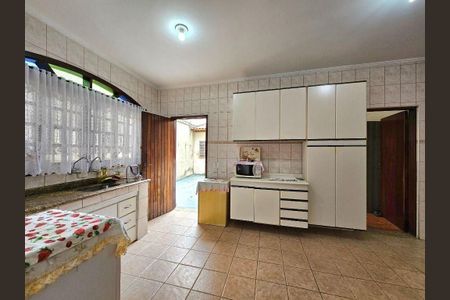 Casa à venda com 150m², 3 quartos e 2 vagas