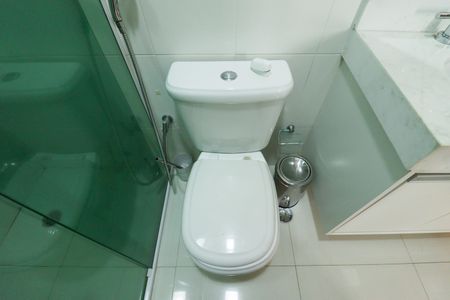 Apartamento à venda com 123m², 3 quartos e 3 vagasBanheiro da Suíte 2