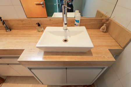 Apartamento à venda com 123m², 3 quartos e 3 vagasBanheiro da Suíte 1