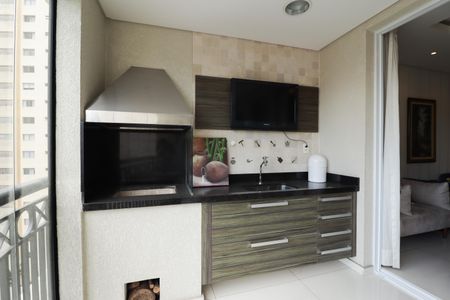 Varanda gourmet de apartamento à venda com 3 quartos, 123m² em Chora Menino, São Paulo