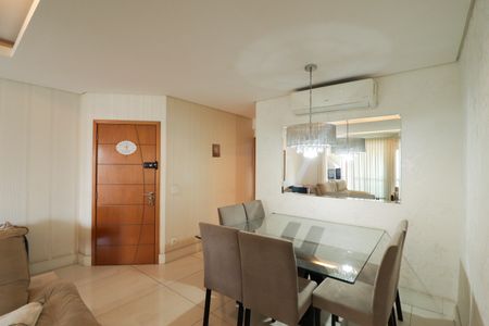 Apartamento à venda com 123m², 3 quartos e 3 vagasSala