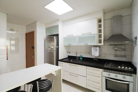 Apartamento à venda com 123m², 3 quartos e 3 vagasCozinha