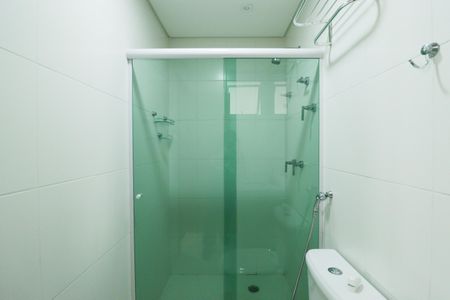 Apartamento à venda com 123m², 3 quartos e 3 vagasBanheiro da Suíte 2