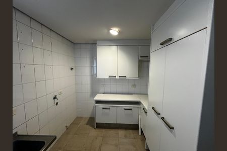 Casa à venda com 700m², 5 quartos e 6 vagasÁrea de Serviço
