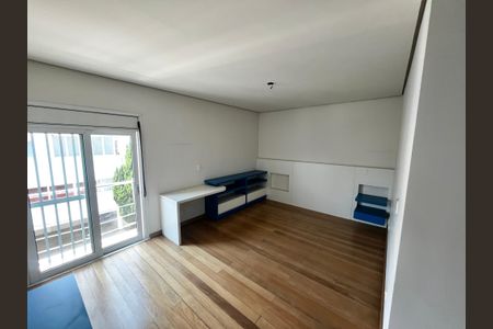 Casa à venda com 700m², 5 quartos e 6 vagas Suíte 4