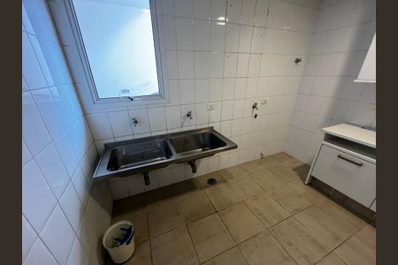 Casa à venda com 700m², 5 quartos e 6 vagasÁrea de Serviço