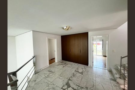 Casa à venda com 700m², 5 quartos e 6 vagasCopa 2 Andar