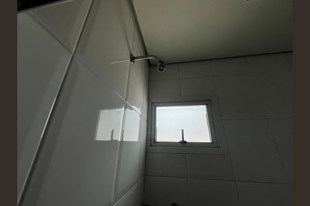 Casa à venda com 700m², 5 quartos e 6 vagasBanheiro da Suíte 5