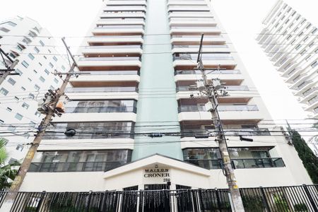 Apartamento à venda com 171m², 3 quartos e 3 vagas Apartamento à venda com 171m², 3 quartos e 3 vagasFachada
